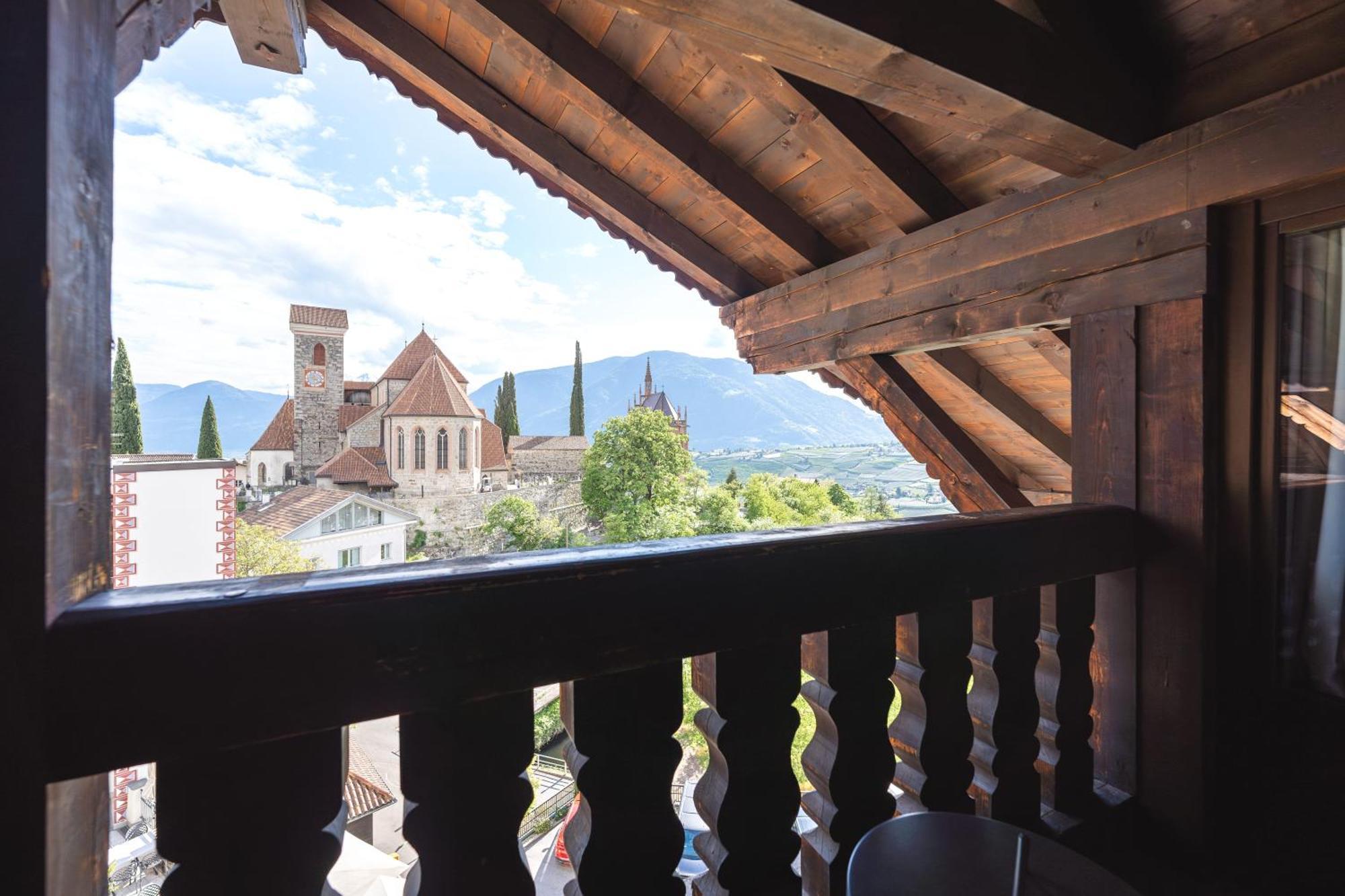 Hotel Schlosswirt Scena Kültér fotó