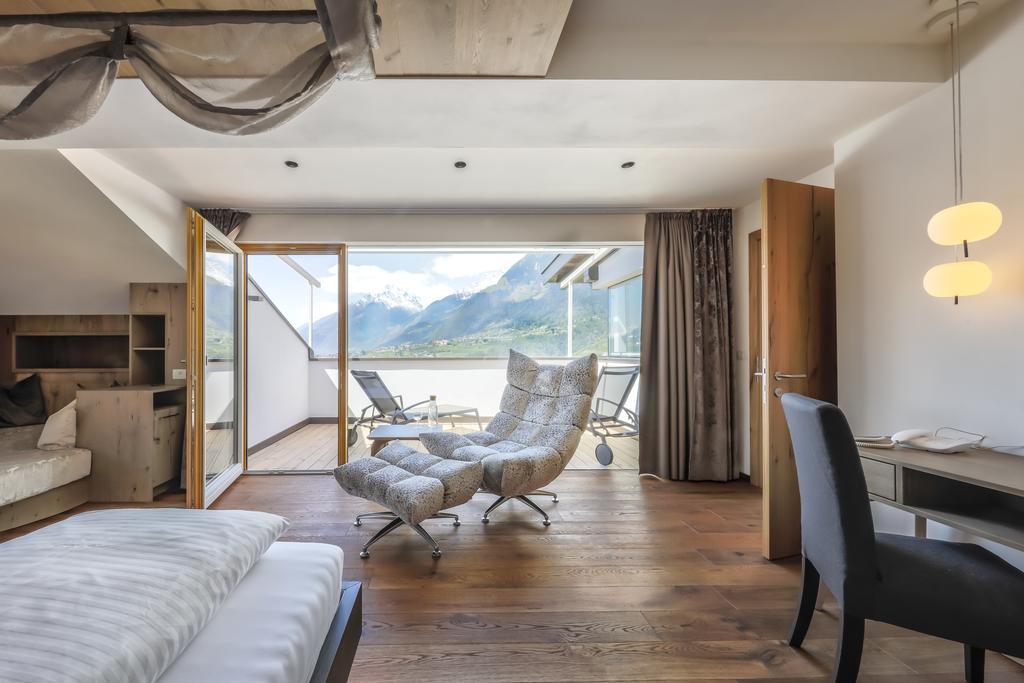 Hotel Schlosswirt Scena Kültér fotó