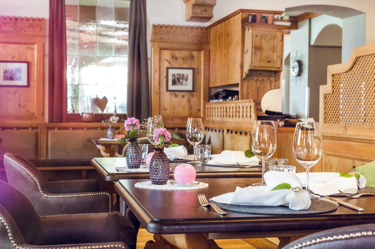 Hotel Schlosswirt Scena Kültér fotó