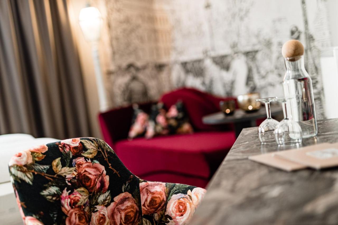 Hotel Schlosswirt Scena Kültér fotó